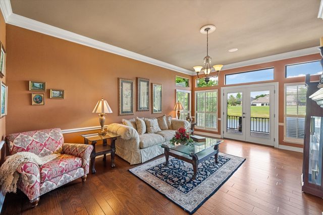 814 Muirfield Drive, Mansfield, TX 76063