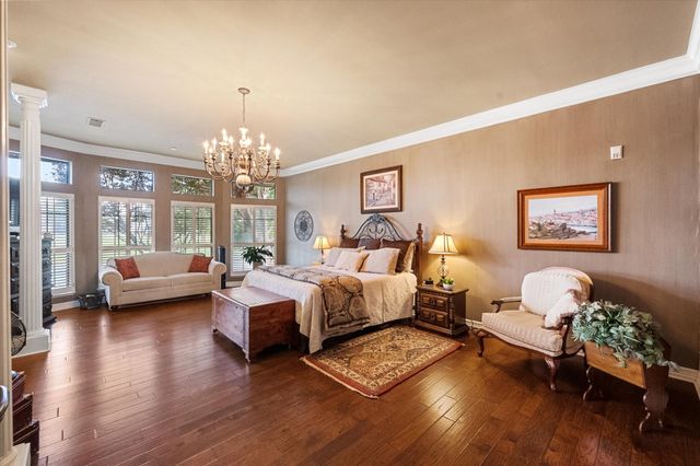 814 Muirfield Drive, Mansfield, TX 76063