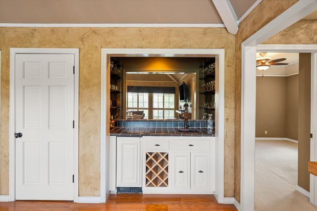 814 Muirfield Drive, Mansfield, TX 76063