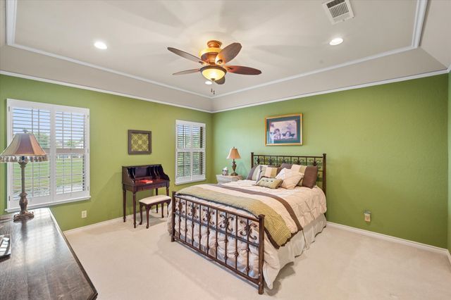 814 Muirfield Drive, Mansfield, TX 76063