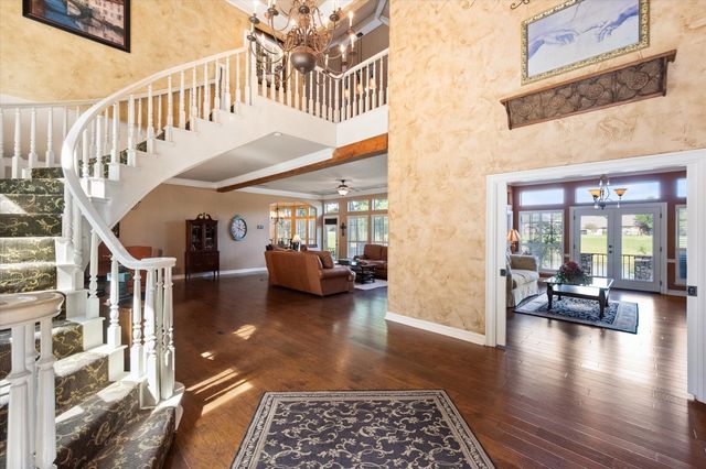 814 Muirfield Drive, Mansfield, TX 76063