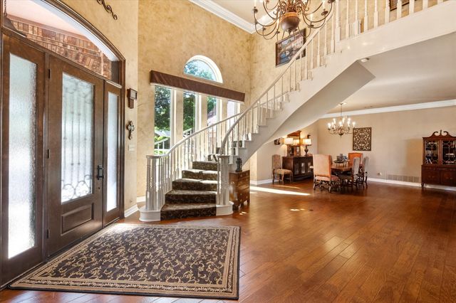 814 Muirfield Drive, Mansfield, TX 76063