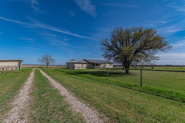 2721 Fm 2649, Lone Oak, TX 75453