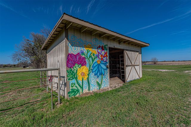 2721 Fm 2649, Lone Oak, TX 75453
