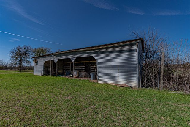 2721 Fm 2649, Lone Oak, TX 75453