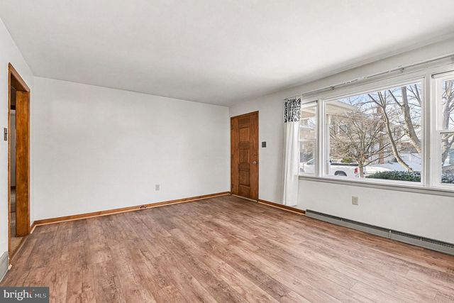 25 WILSON ST, Carlisle, PA 17013