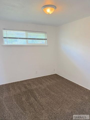 1280 Cathryn Avenue, Idaho Falls, ID 83404