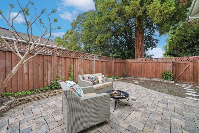 38 Devonshire Avenue 6, Mountain View, CA 94043