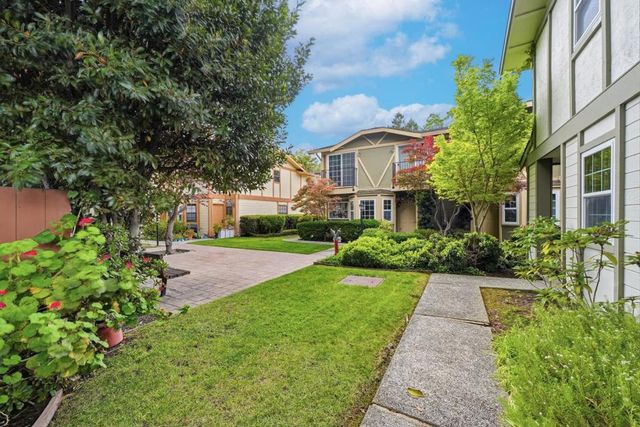 38 Devonshire Avenue 6, Mountain View, CA 94043