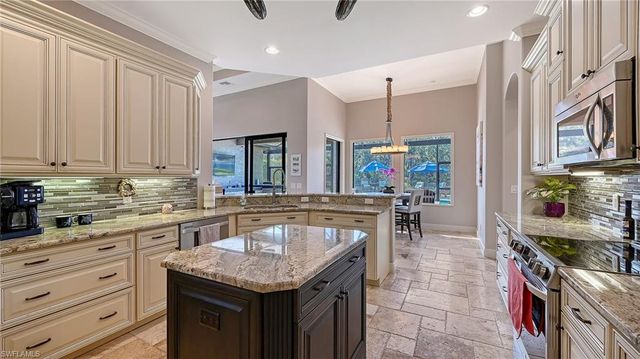 15425 Mulholland RD, Parrish, FL 34219