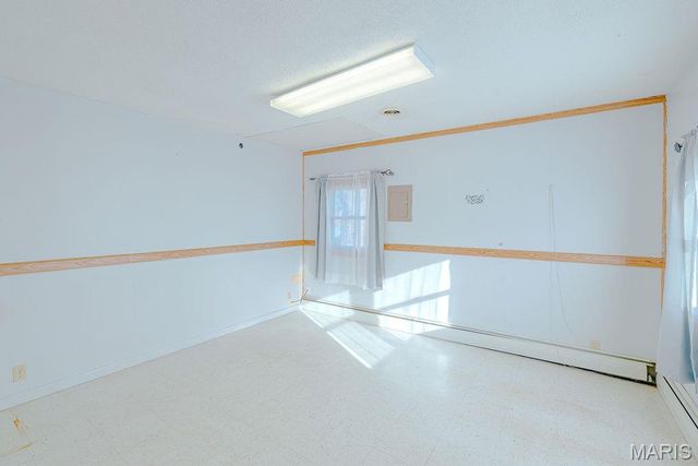 274 Starhawk Street, Bourbon, MO 65441