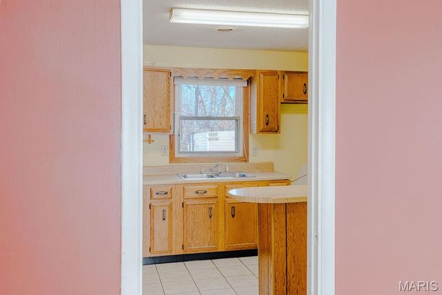 274 Starhawk Street, Bourbon, MO 65441