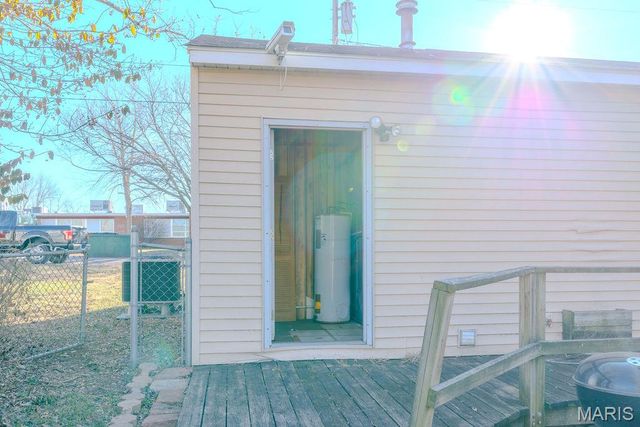 274 Starhawk Street, Bourbon, MO 65441