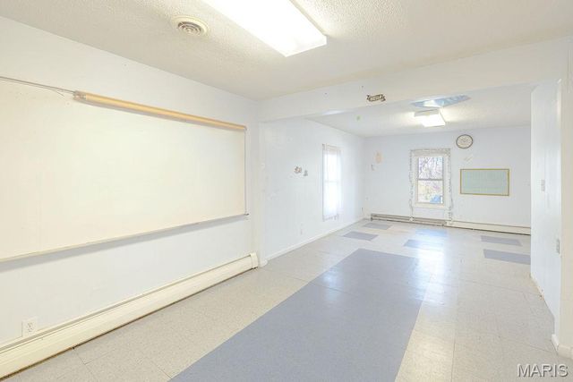 274 Starhawk Street, Bourbon, MO 65441