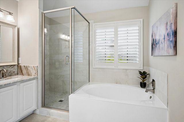 821 Palm Desert Drive, Garland, TX 75044
