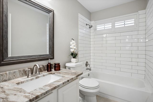 821 Palm Desert Drive, Garland, TX 75044