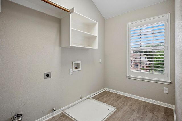 821 Palm Desert Drive, Garland, TX 75044