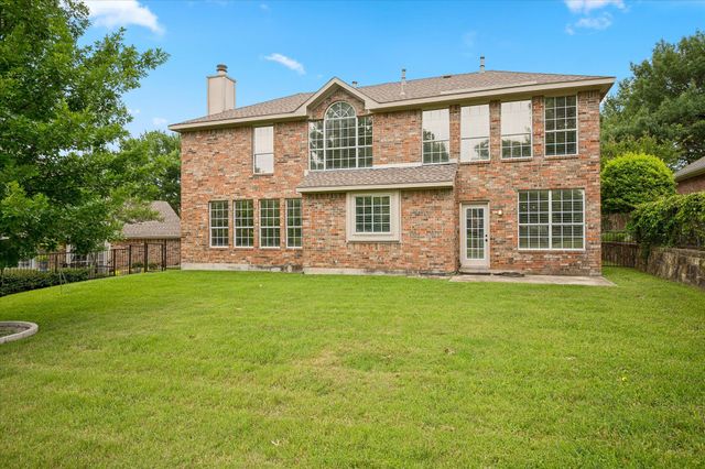 821 Palm Desert Drive, Garland, TX 75044