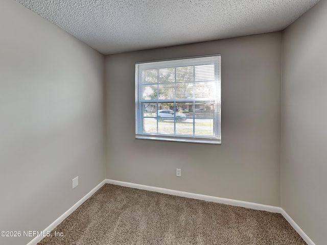 7627 MCCOWAN Drive, Jacksonville, FL 32244