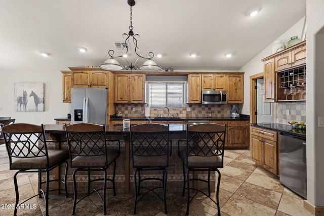 2101 E 38TH Avenue, Apache Junction, AZ 85119