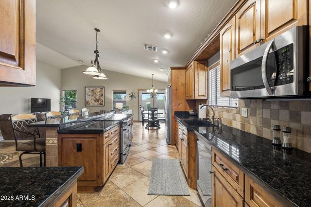 2101 E 38TH Avenue, Apache Junction, AZ 85119