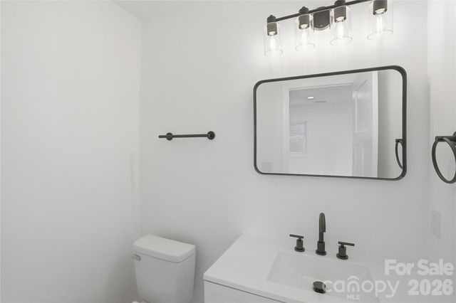 921 Green Circle Drive, Gastonia, NC 28054