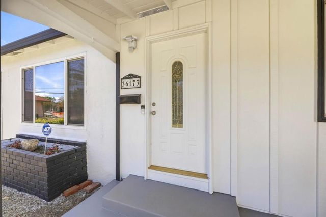 36173 Cedar Boulevard, Newark, CA 94560