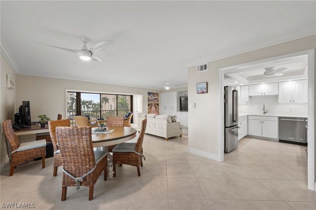 2880 GULF SHORE BLVD N 410, Naples, FL 34103