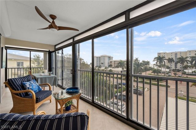 2880 GULF SHORE BLVD N 410, Naples, FL 34103