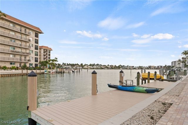 2880 GULF SHORE BLVD N 410, Naples, FL 34103