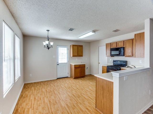 3875 Fox Run Drive, Fort Worth, TX 76123