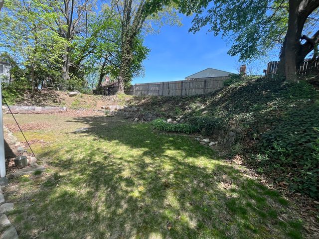 3 Tryon Road, Norwalk, CT 06851