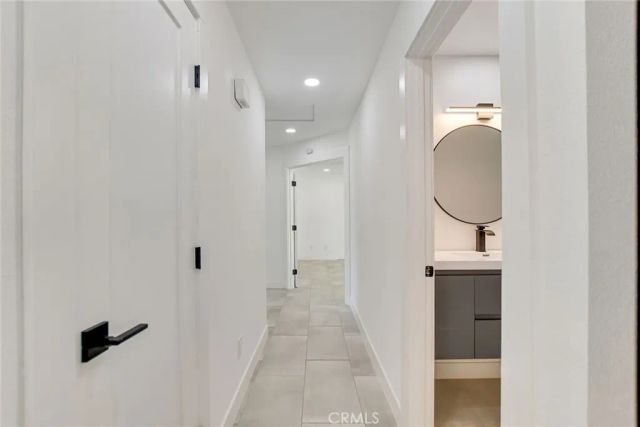 3015 E San Juan, Palm Springs, CA 92262
