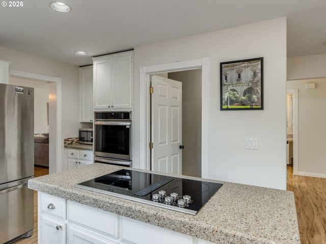 16355 Sw GEARIN Ct, Tigard, OR 97223