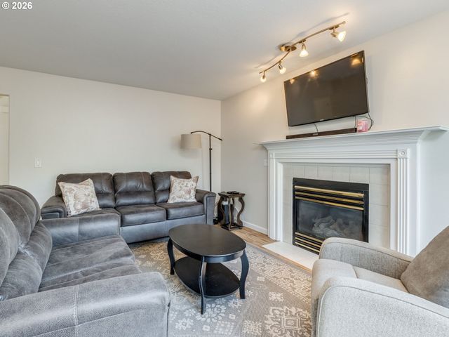 16355 Sw GEARIN Ct, Tigard, OR 97223