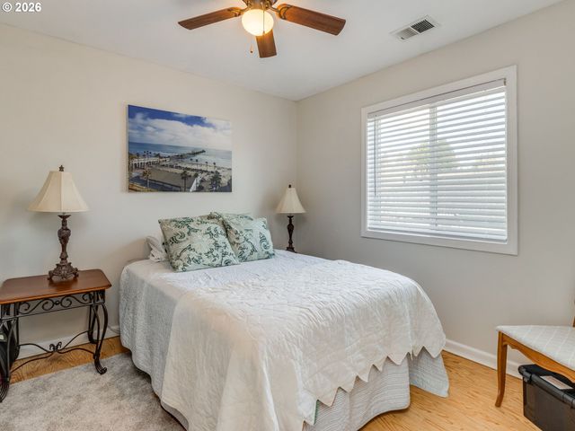 16355 Sw GEARIN Ct, Tigard, OR 97223