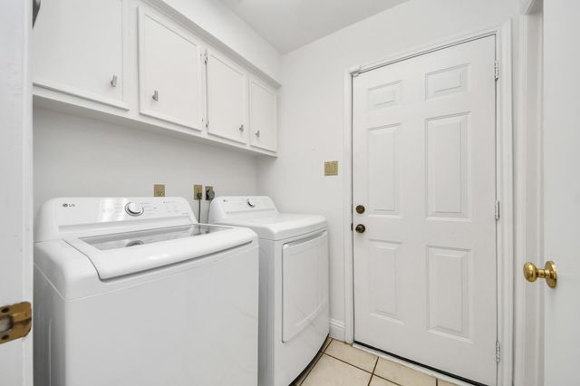 11415 Ella Lee Lane, Houston, TX 77077