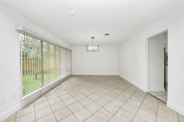 11415 Ella Lee Lane, Houston, TX 77077