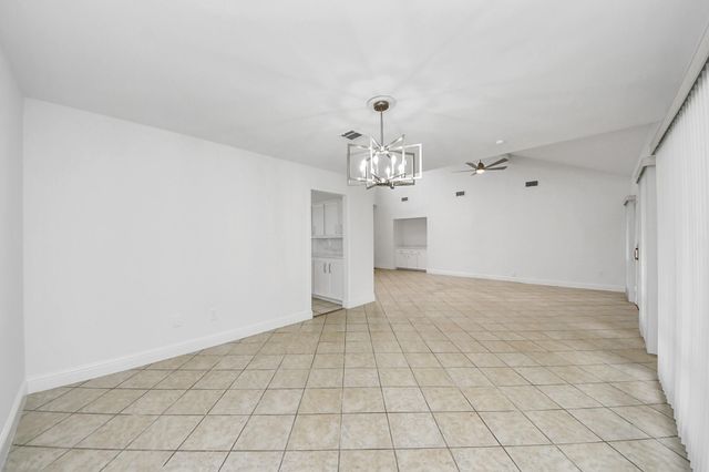 11415 Ella Lee Lane, Houston, TX 77077