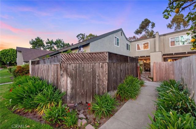 10852 Caravelle, San Diego, CA 92124