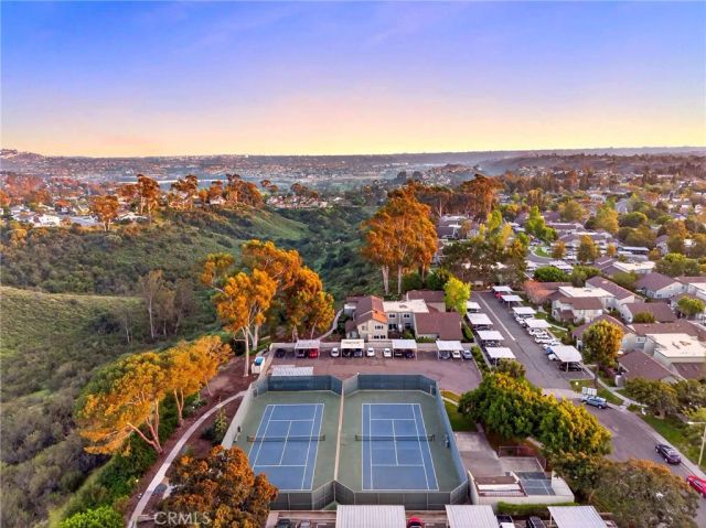 10852 Caravelle, San Diego, CA 92124