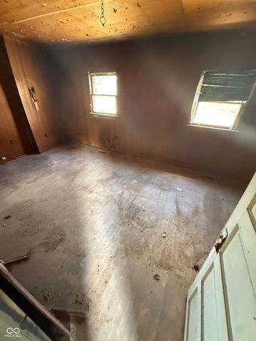 1528 W 20th Street, Anderson, IN 46016