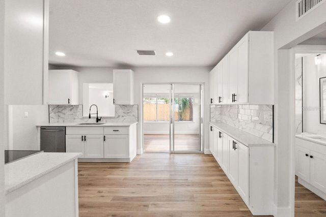 4403 GOLFWOOD BOULEVARD, Tampa, FL 33634