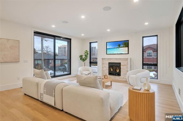 283 Bluff Road, Fort Lee, NJ 07024