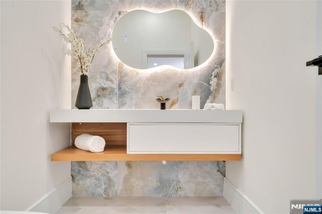 283 Bluff Road, Fort Lee, NJ 07024