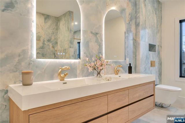 283 Bluff Road, Fort Lee, NJ 07024