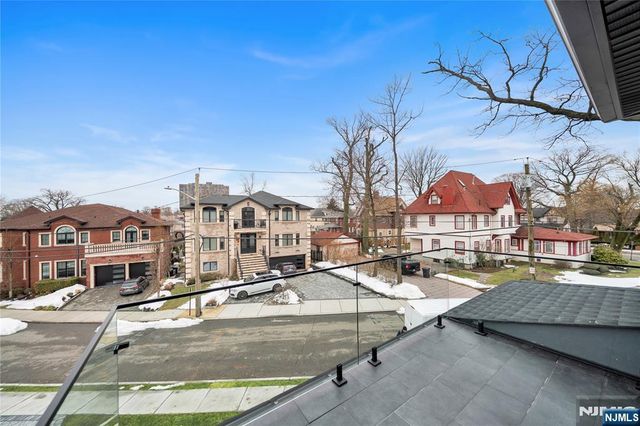 283 Bluff Road, Fort Lee, NJ 07024