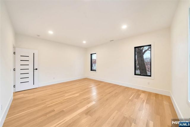 283 Bluff Road, Fort Lee, NJ 07024