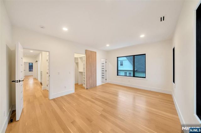 283 Bluff Road, Fort Lee, NJ 07024