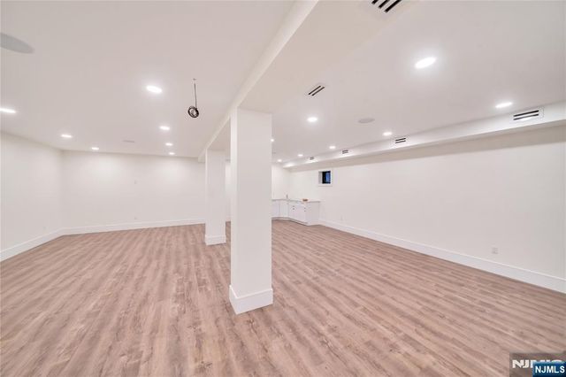 283 Bluff Road, Fort Lee, NJ 07024